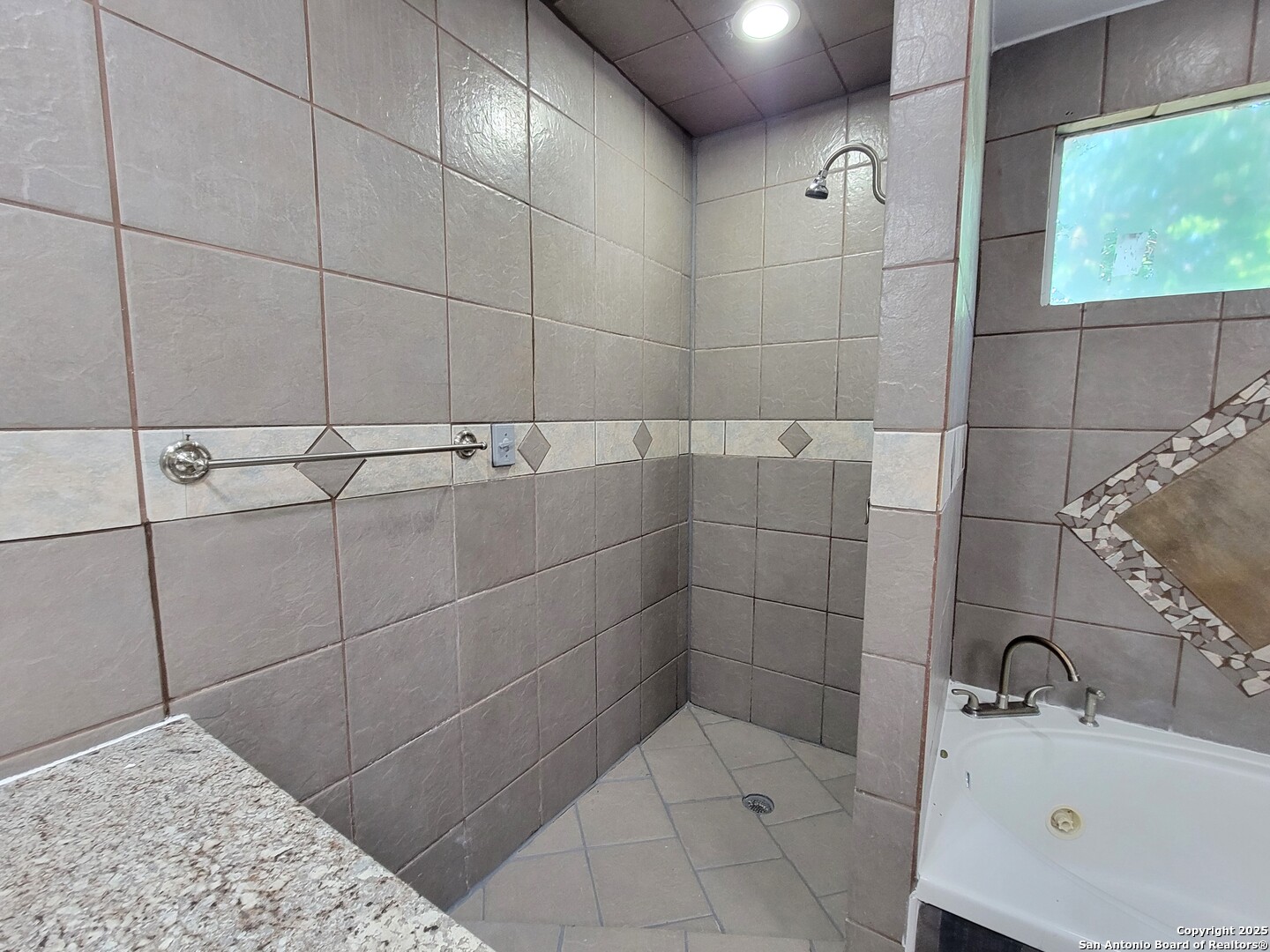 9235 Lasswell San Antonio TX 78211