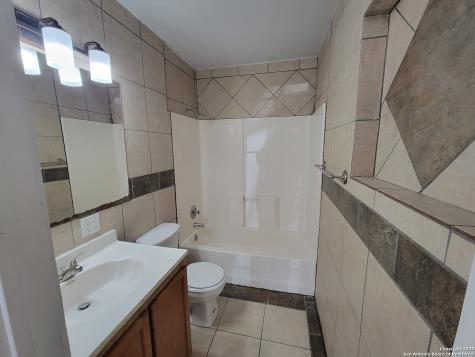 9235 Lasswell San Antonio TX 78211