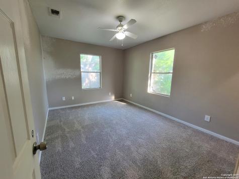 9235 Lasswell San Antonio TX 78211