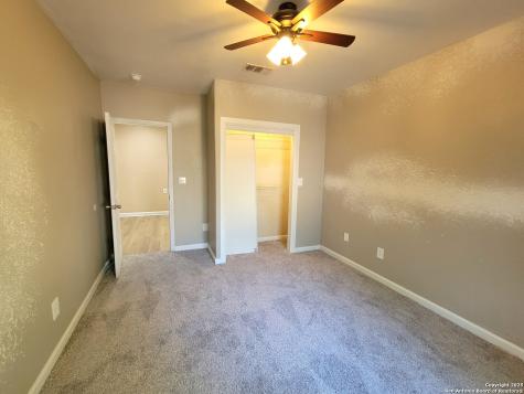 9235 Lasswell San Antonio TX 78211