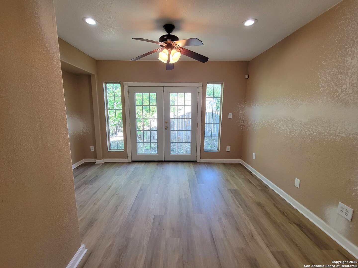 9235 Lasswell San Antonio TX 78211