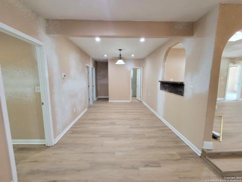 9235 Lasswell San Antonio TX 78211
