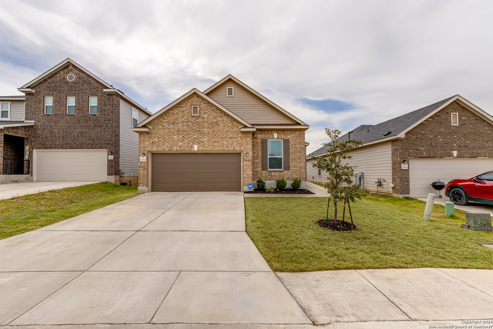 6318 Hibiscus Falls San Antonio TX 78218