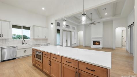 108 Tranquility Trail Spicewood TX 78669
