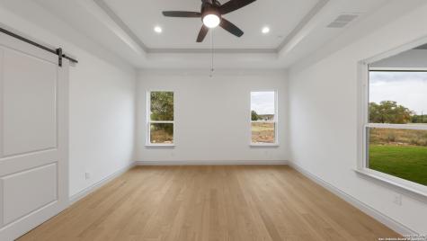 108 Tranquility Trail Spicewood TX 78669