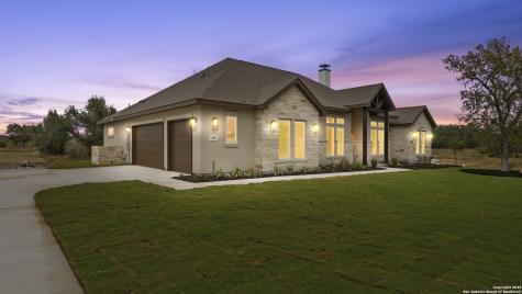 108 Tranquility Trail Spicewood TX 78669