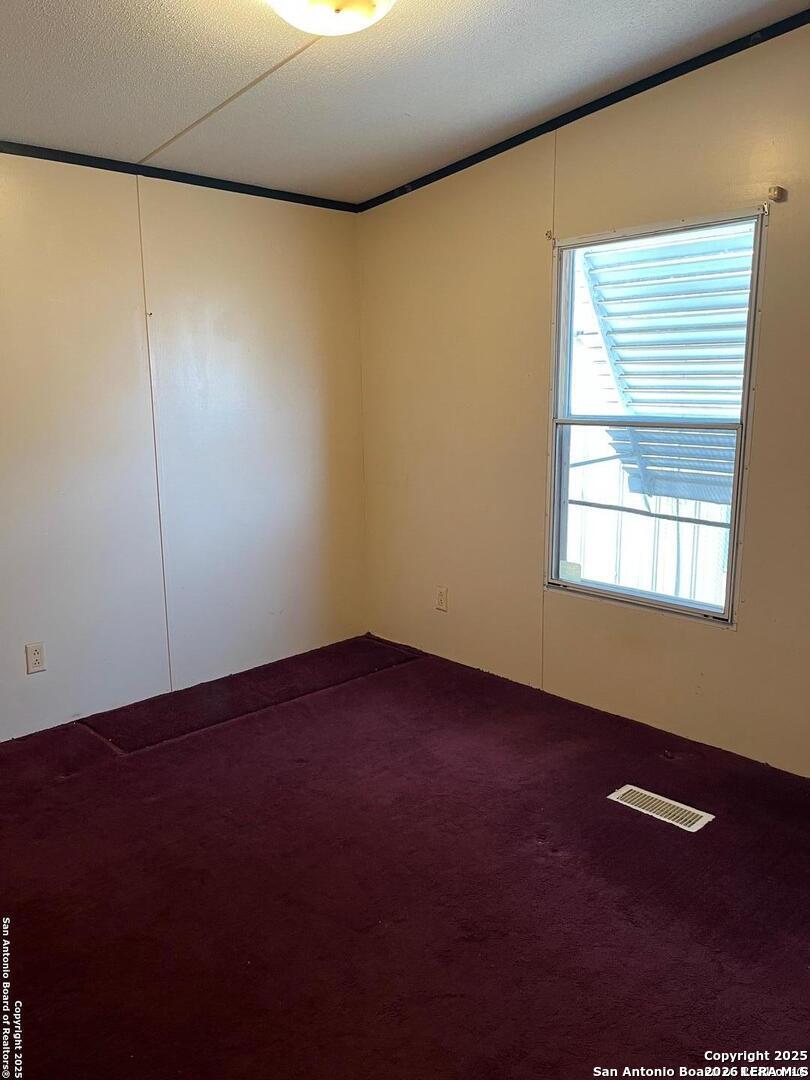 326 W Pr 324 Jourdanton TX 78026