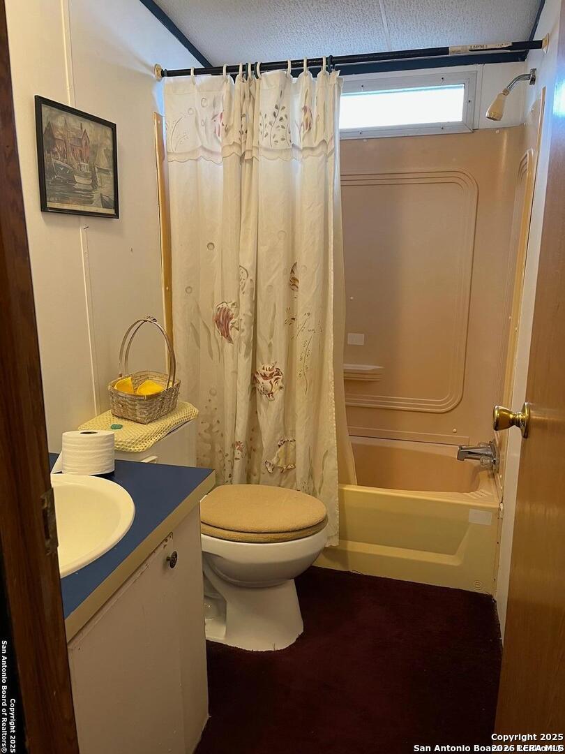 326 W Pr 324 Jourdanton TX 78026
