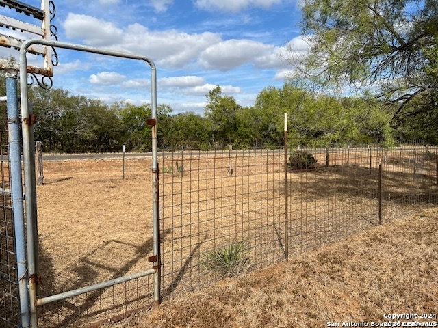 326 W Pr 324 Jourdanton TX 78026