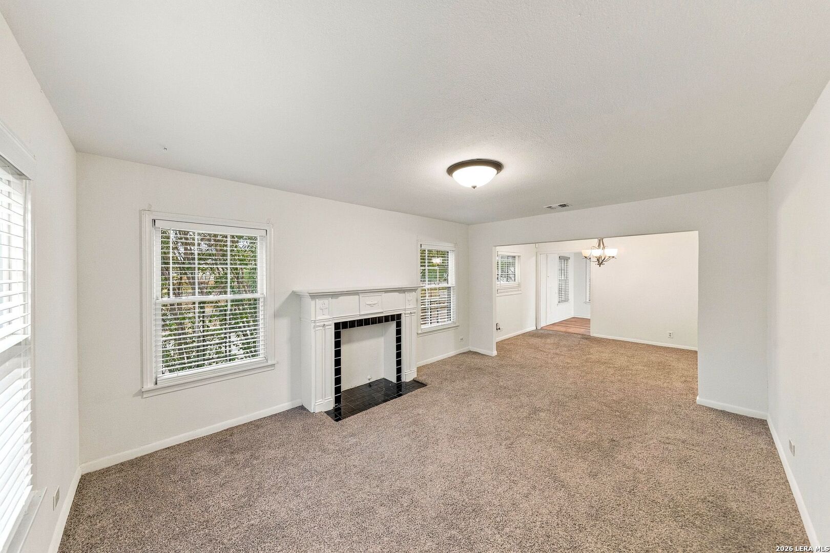 2451 W Huisache Avenue San Antonio TX 78228