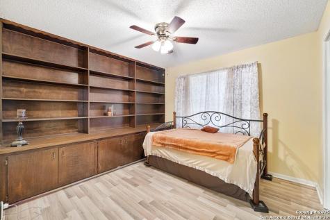 134 Middle Forest Kerrville TX 78028