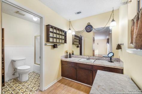 134 Middle Forest Kerrville TX 78028