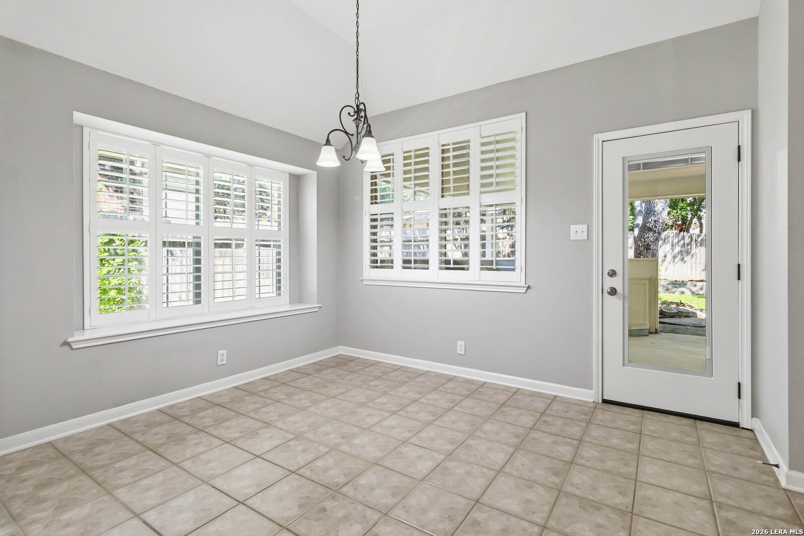 1820 Fieldstone San Antonio TX 78232