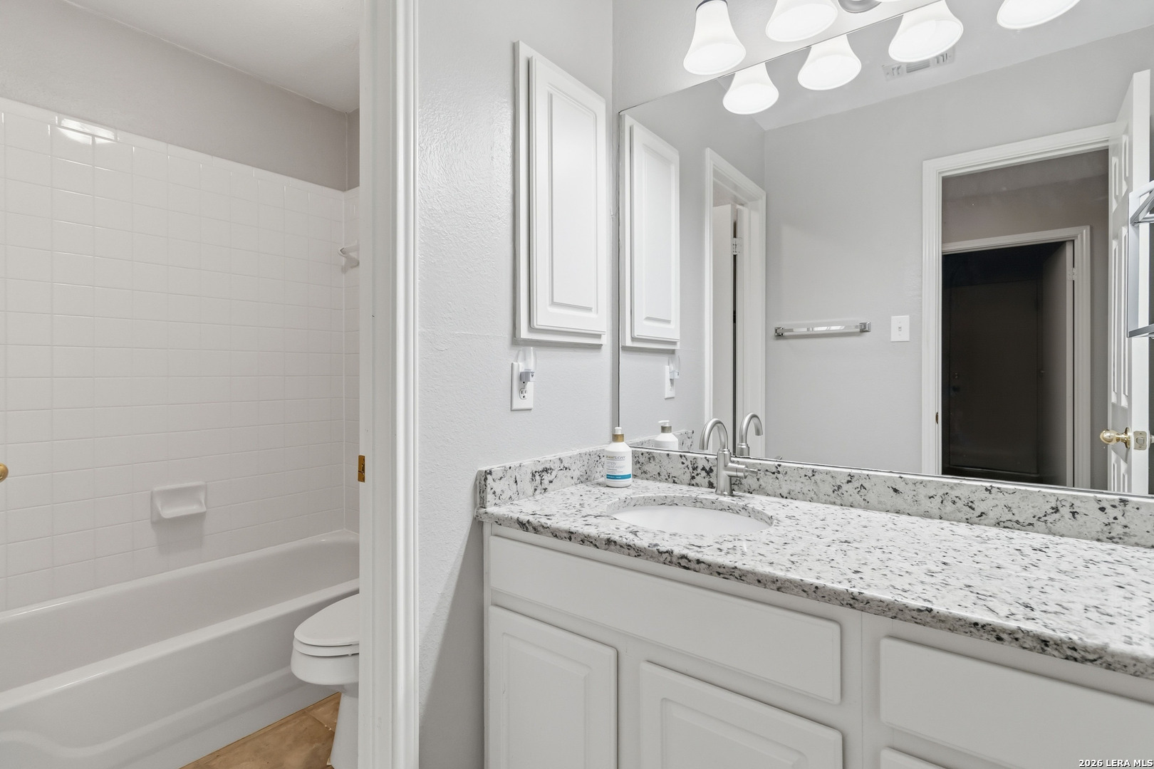 1820 Fieldstone San Antonio TX 78232