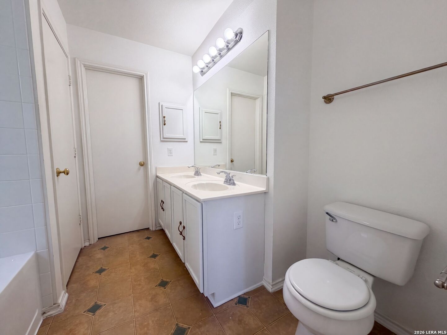 5759 Midcrown Drive San Antonio TX 78218