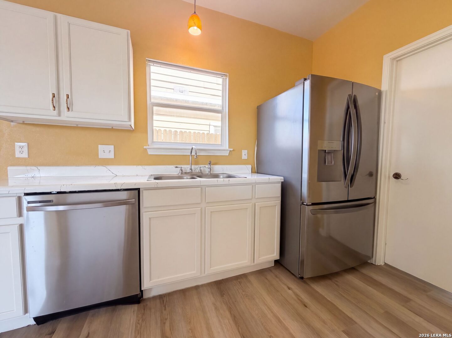 5759 Midcrown Drive San Antonio TX 78218