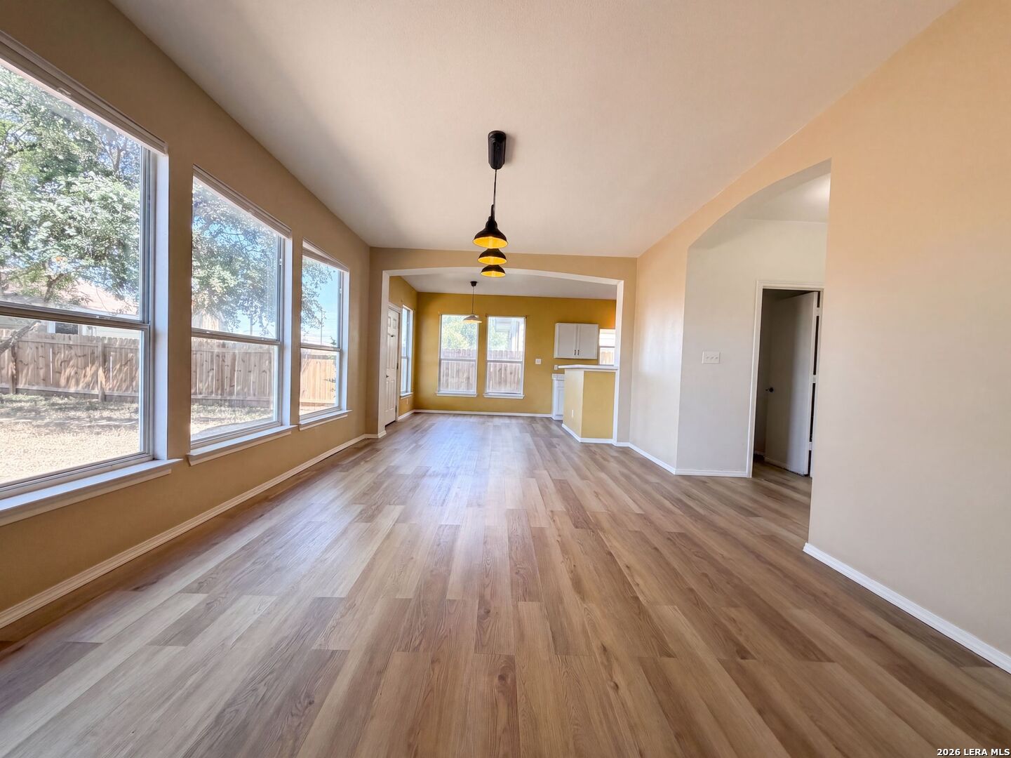 5759 Midcrown Drive San Antonio TX 78218