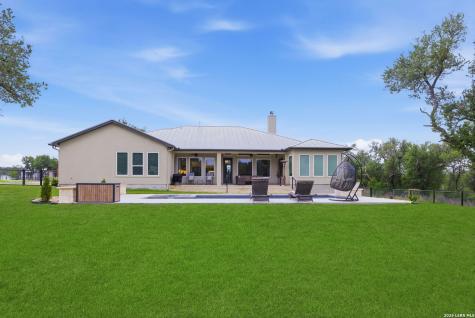 712 Live Oak Ridge Road Bulverde TX 78163