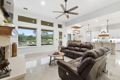 712 Live Oak Ridge Road Bulverde TX 78163