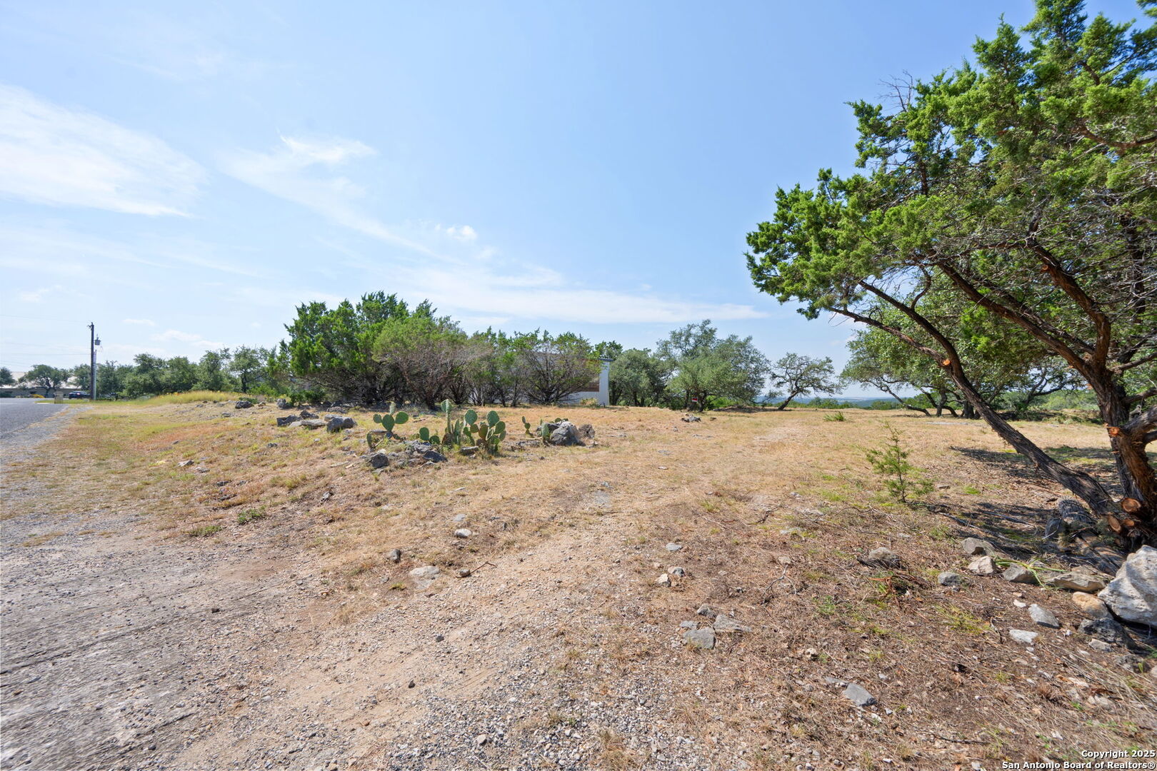 1056 Flagstone San Antonio TX 78260