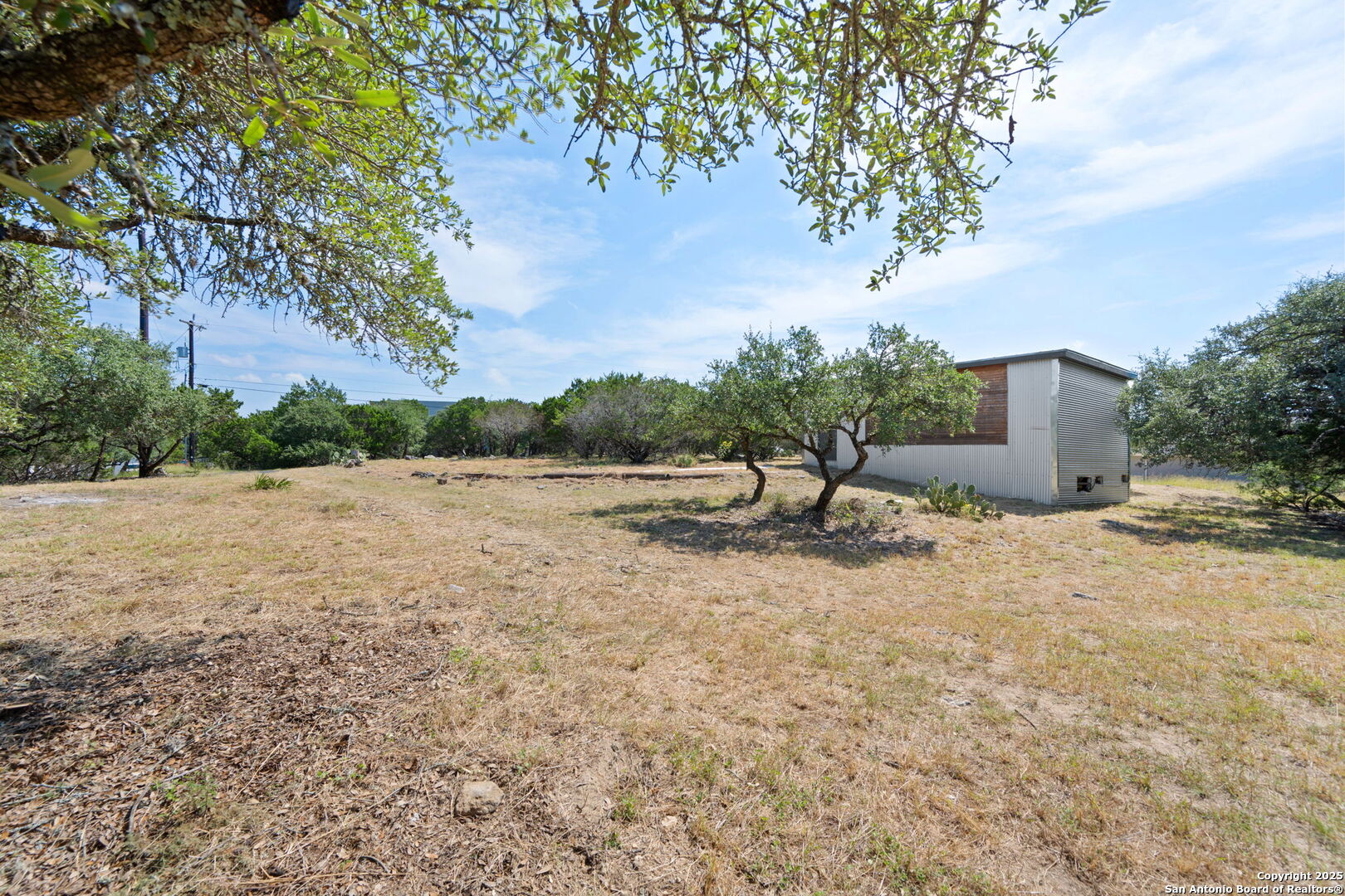 1056 Flagstone San Antonio TX 78260
