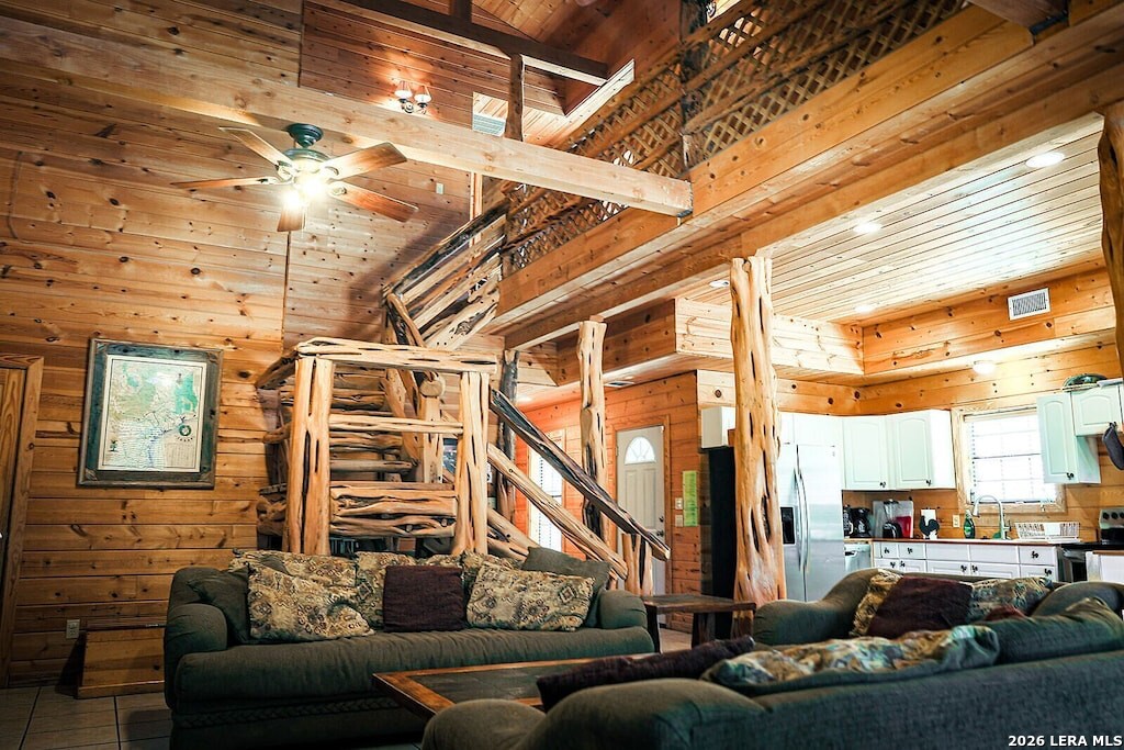 896 Old Rocksprings Road Leakey TX 78873