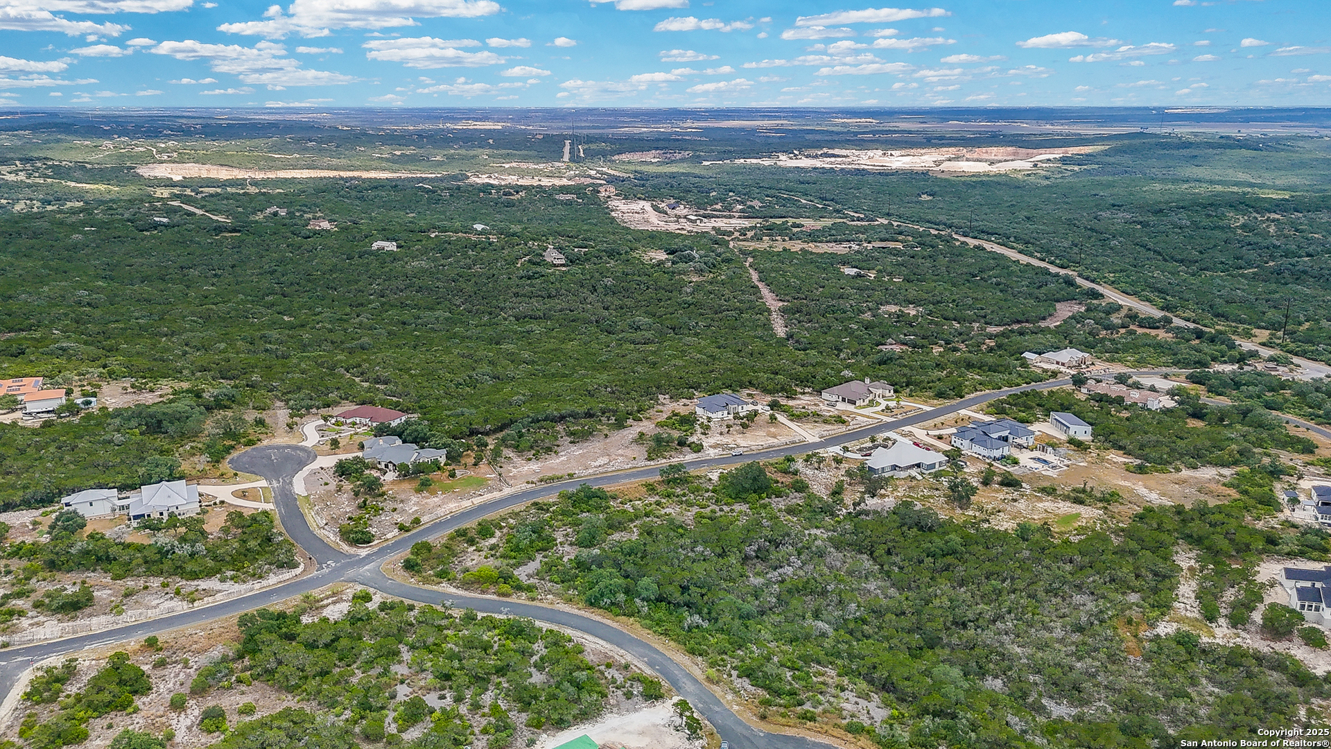 Lot 14 Pr 2771 & Pr 2773 Mico TX 78056
