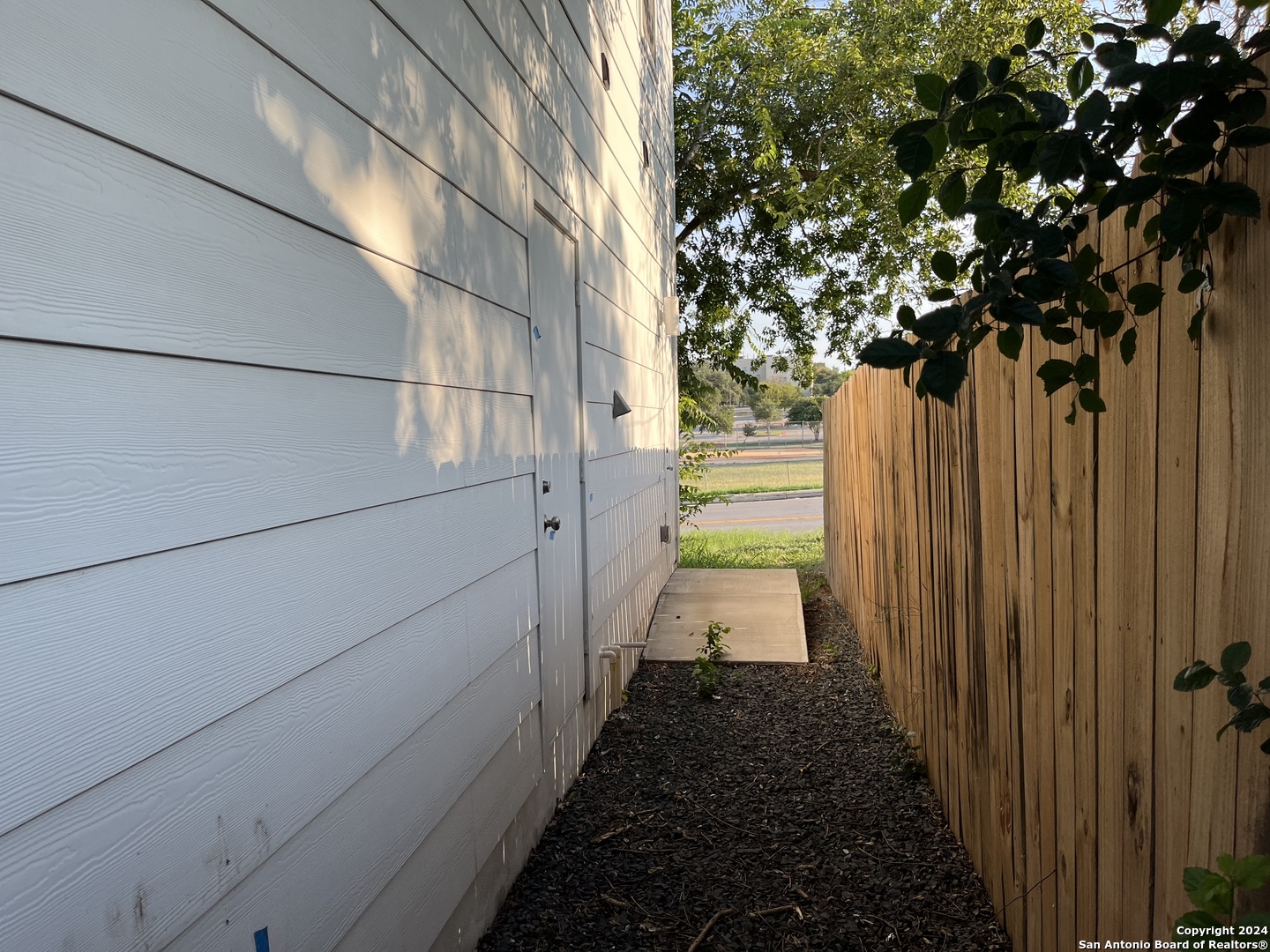 2507 E Commerce Street San Antonio TX 78203