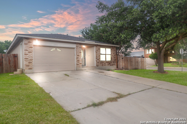 6073 Summer Fest Drive San Antonio TX 78244