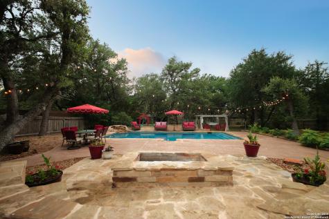 10918 Hunters Way Helotes TX 78023