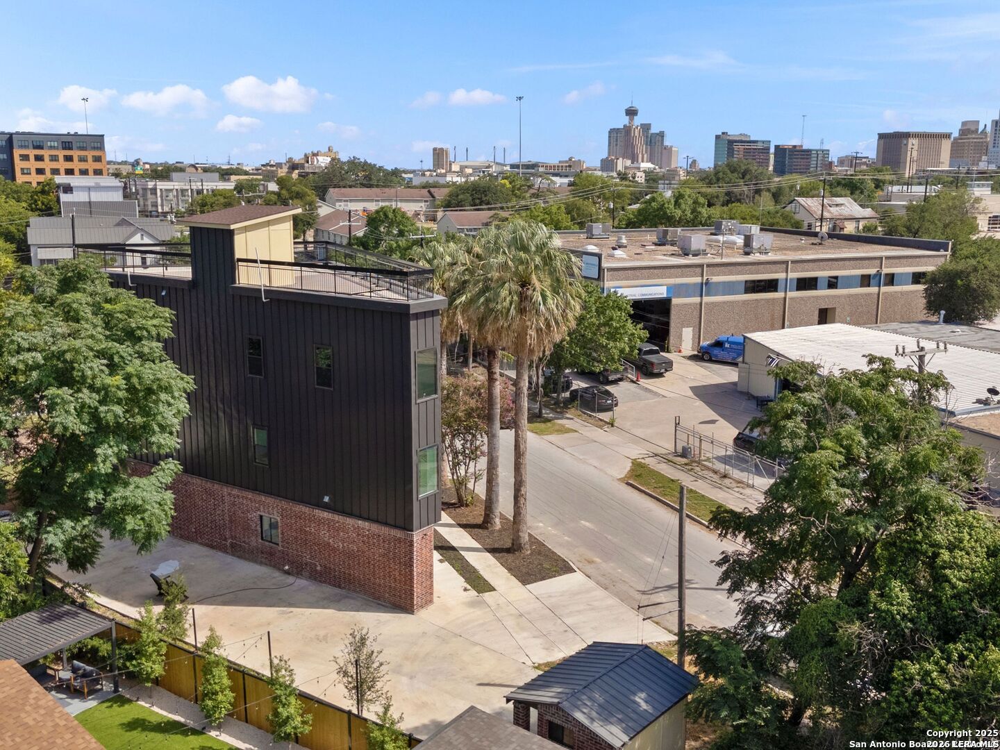 727 E Park Avenue San Antonio TX 78212