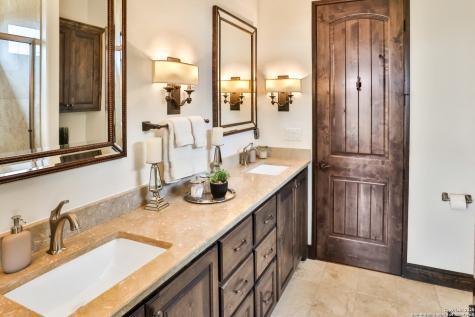 316 Clear Lake New Braunfels TX 78132