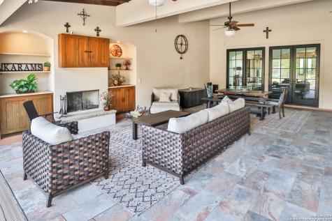 316 Clear Lake New Braunfels TX 78132