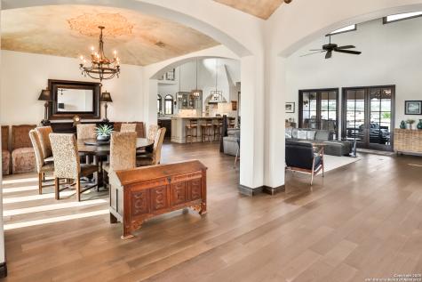 316 Clear Lake New Braunfels TX 78132