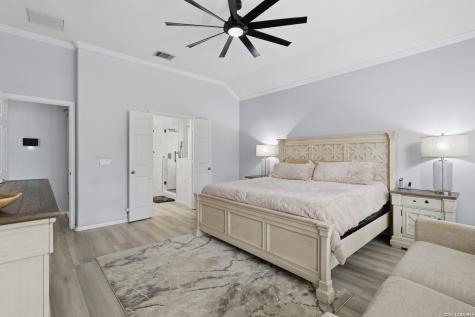 8306 Setting Moon San Antonio TX 78255
