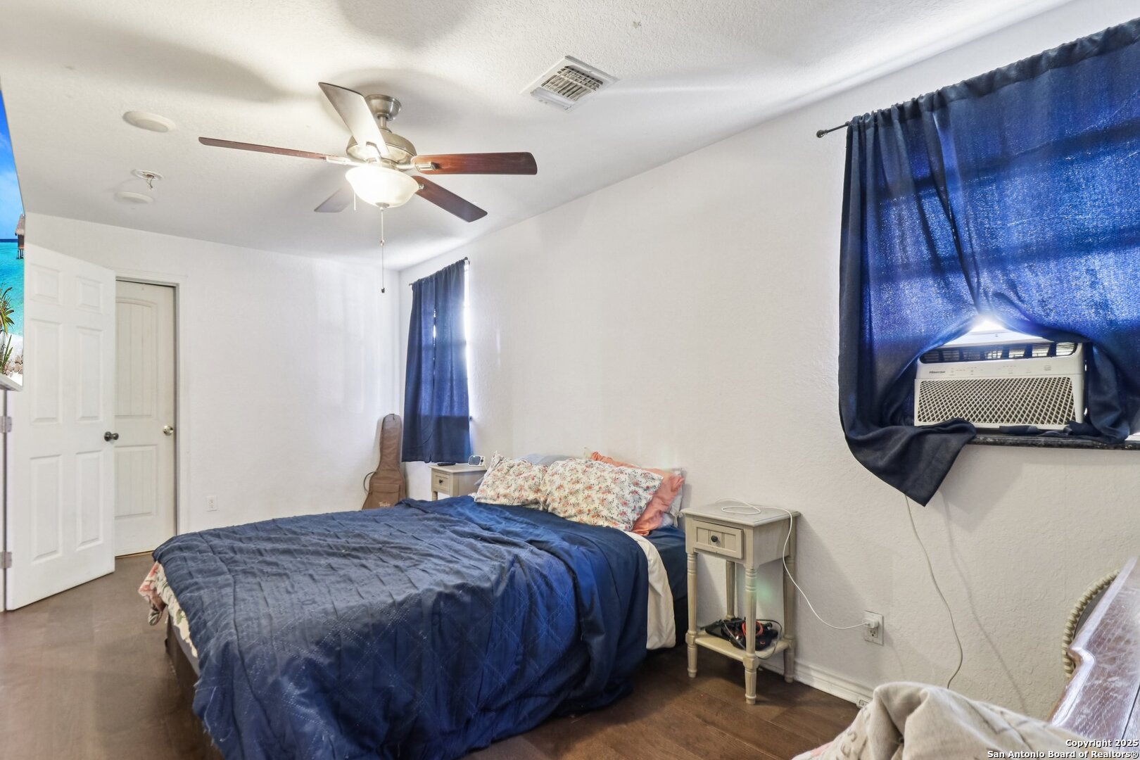 215 & 213 Coughran Pleasanton TX 78064