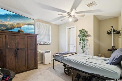 215 & 213 Coughran Pleasanton TX 78064