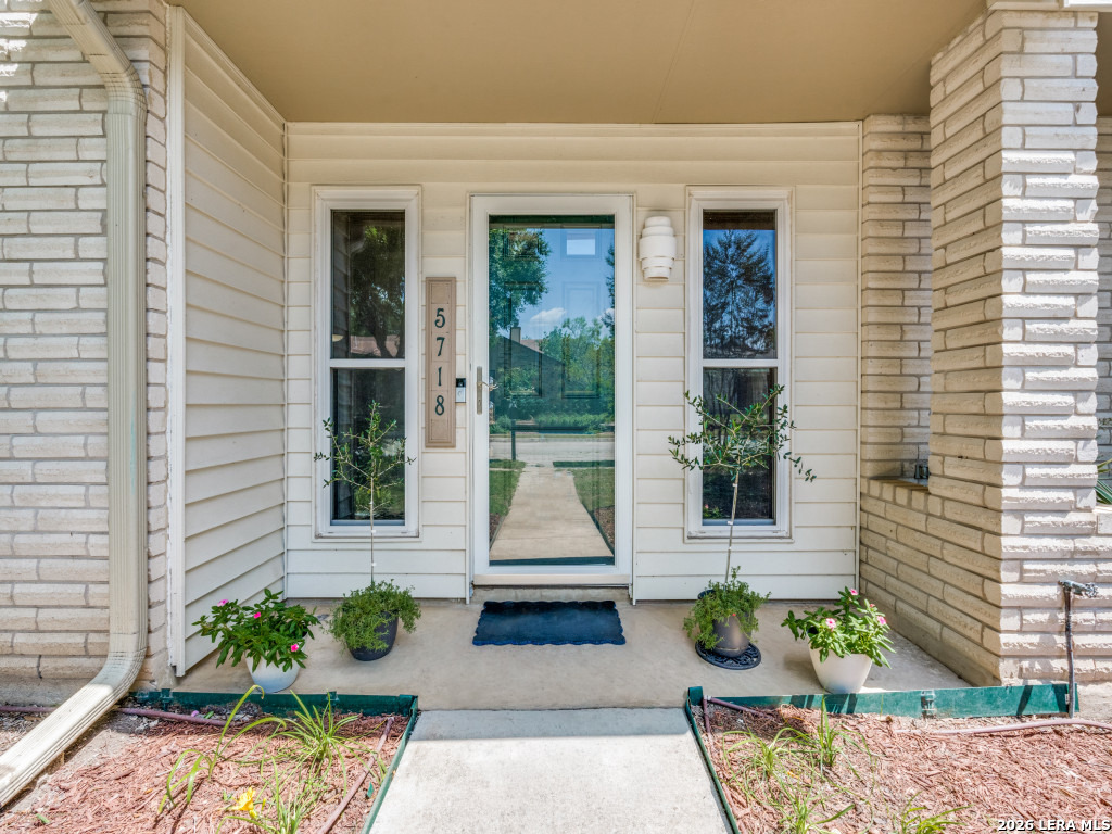 5718 Larkdale Drive San Antonio TX 78233