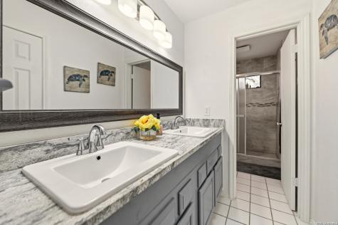 561 County Road 785 Natalia TX 78059