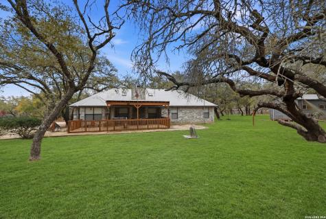 561 County Road 785 Natalia TX 78059