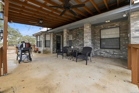 561 County Road 785 Natalia TX 78059