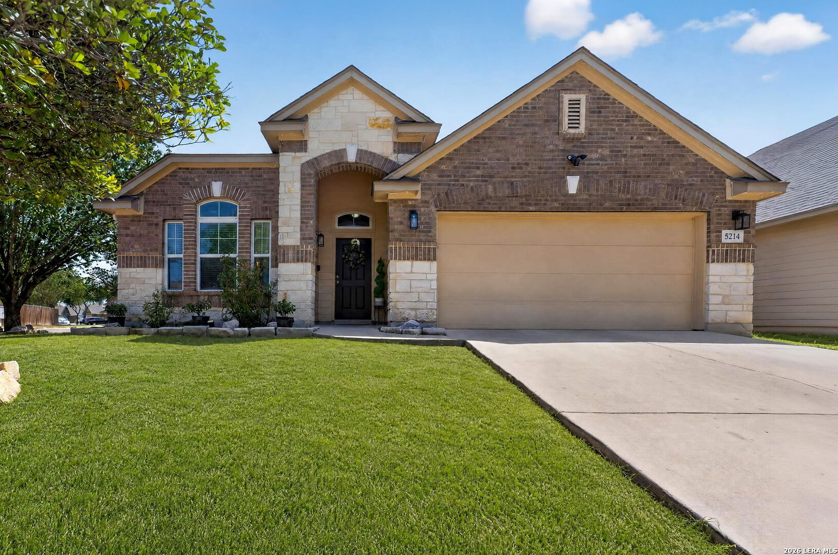 5214 Gemsbuck Chase San Antonio TX 78251