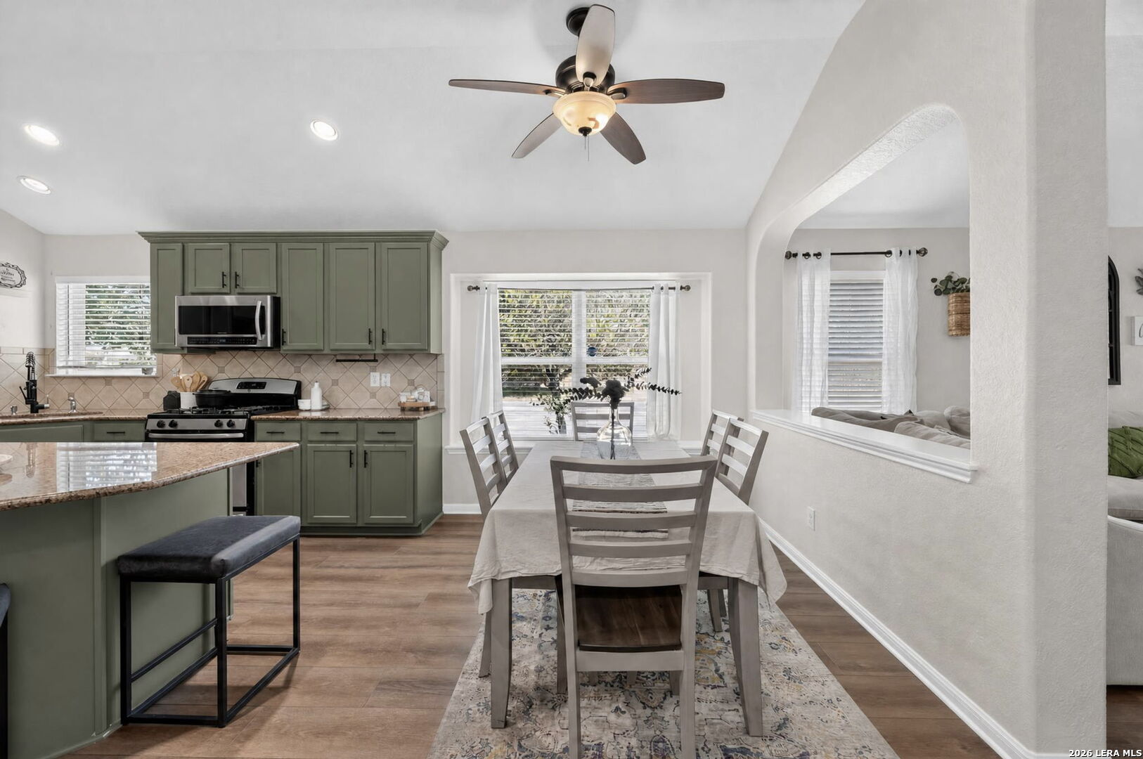 5214 Gemsbuck Chase San Antonio TX 78251