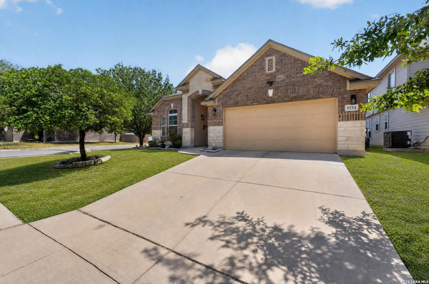 5214 Gemsbuck Chase San Antonio TX 78251