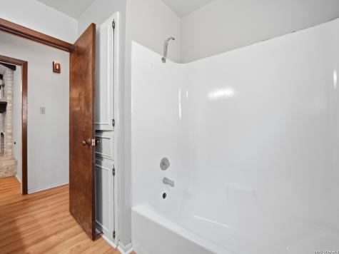 7115 Forest Brook San Antonio TX 78240