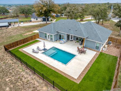 112 Archer Ridge Drive La Vernia TX 78121