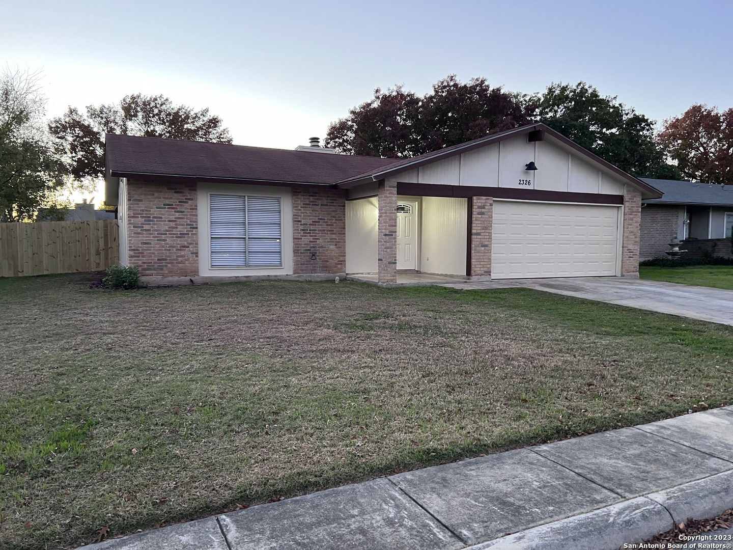 2326 Frontier Trail San Antonio TX 78251