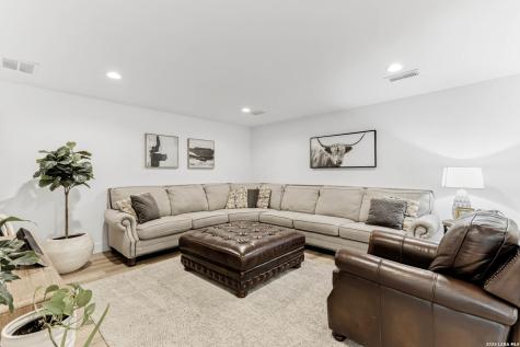120 W Hosack Street Boerne TX 78006