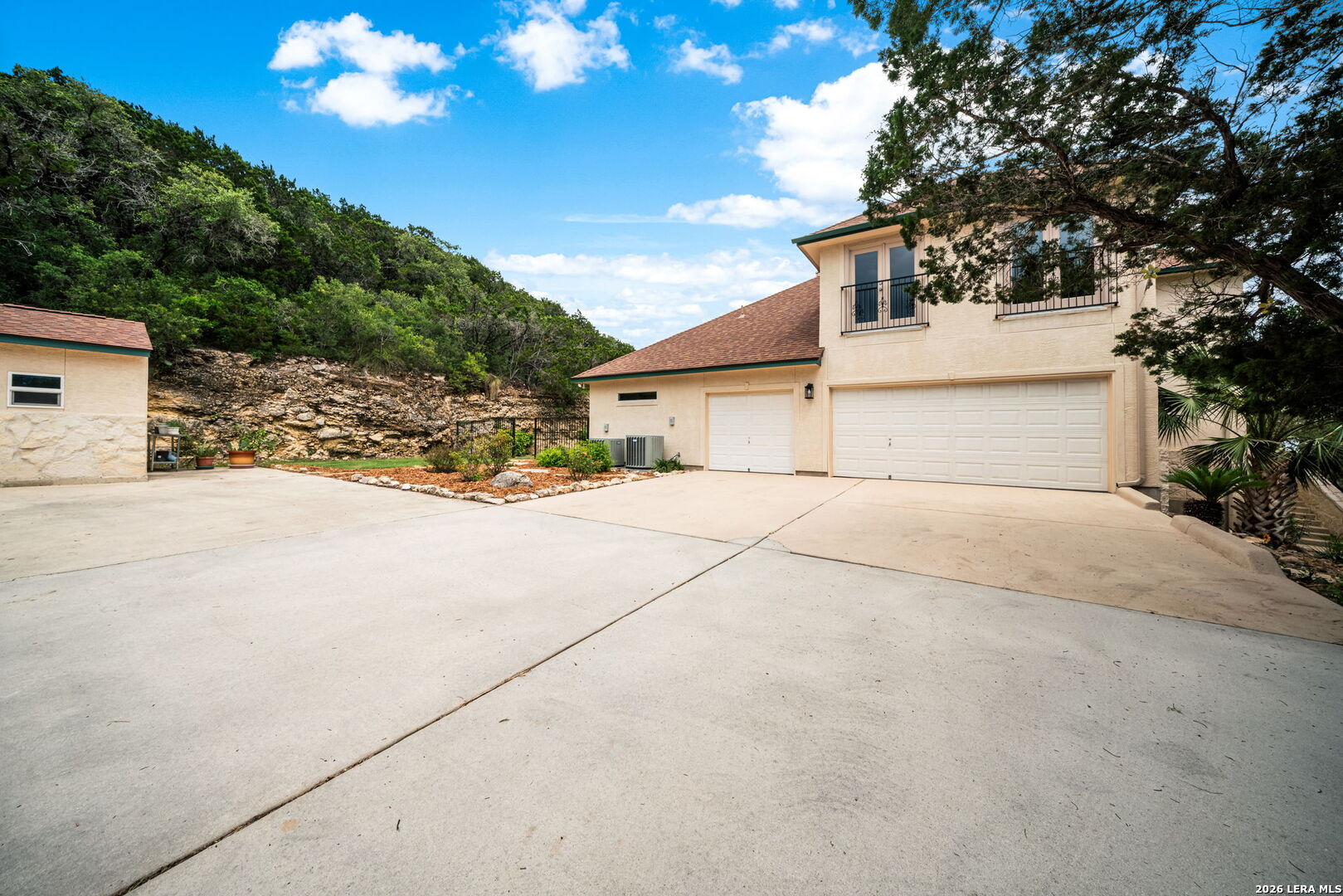 17431 Helotes Springs Helotes TX 78023