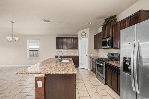 9303 Moon Shine San Antonio TX 78254